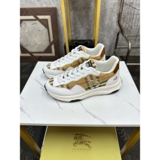 Burberry Low Shoes